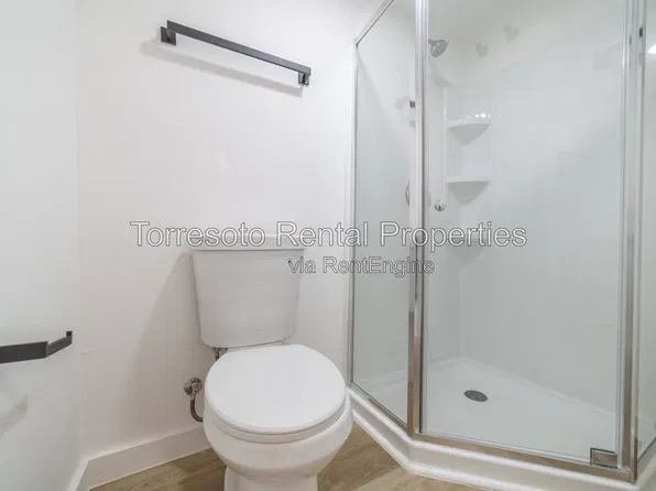 219 SW 37th B San, San Antonio, TX