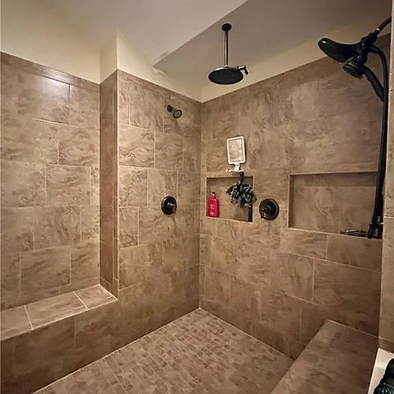7490 Flintlock Way — Photo 16