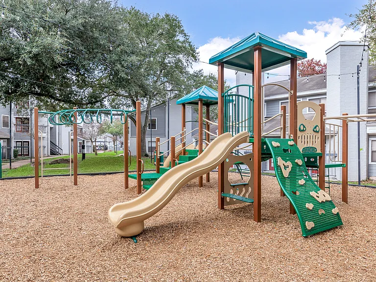 Parc at South Green — Photo 5