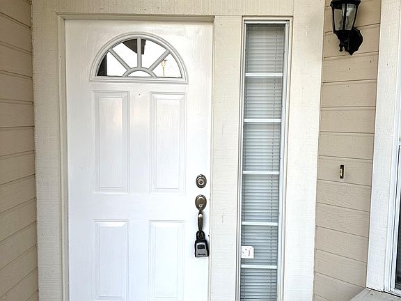 4th image of 9276 Guillermina Ct