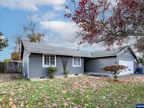 3290 Lupine St, Lebanon, OR 97355