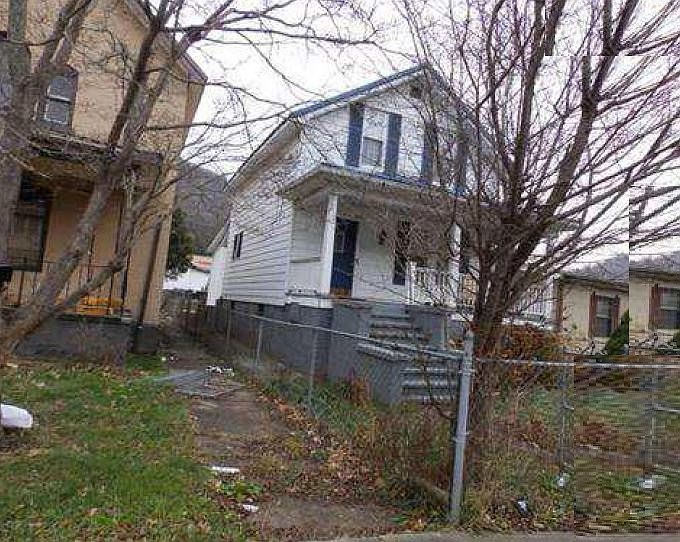 2nd image of 624 W Kentucky Ave