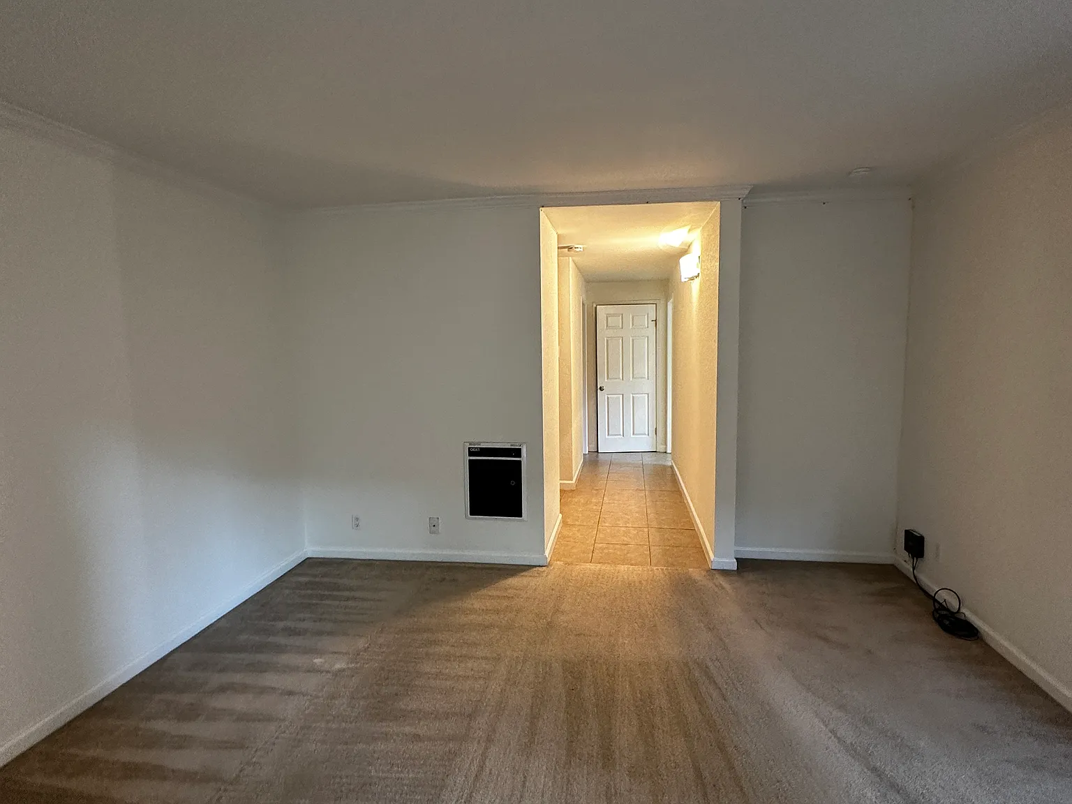 1 bed, 697 sqft, $2,195 — Photo 3