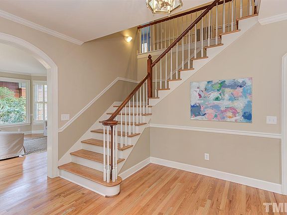 2nd image of 108 Breckenridge Pl
