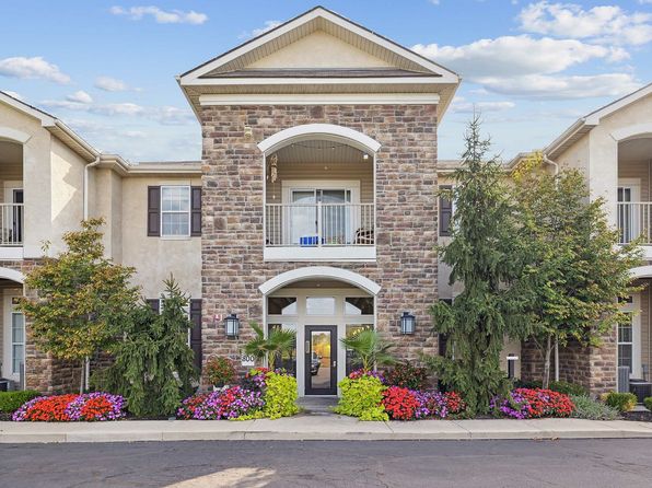 800 Ellington Cir #945ELLIN