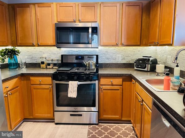 12000 Market St APT 341