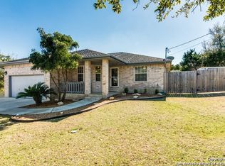 136 Midnight Dr, San Antonio, TX 78260