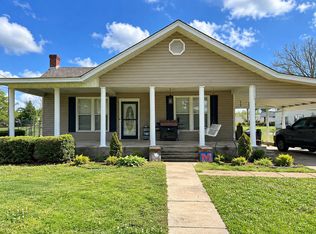 210 Burkett Ave, Vardaman, MS 38878
