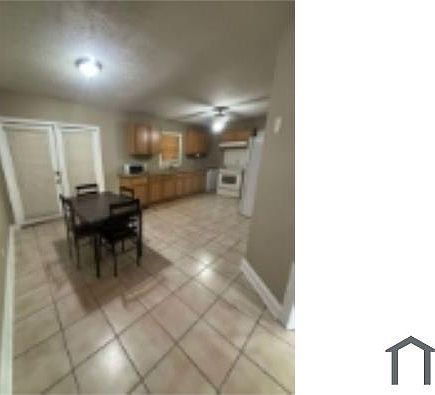 2nd image of 520 Terry Cir