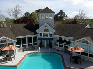 3721 Snowdrift Cir APT 303, Virginia Beach, VA 23462