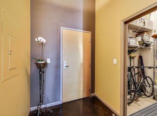 3631 N Halsted St APT 209, Chicago, IL 60613