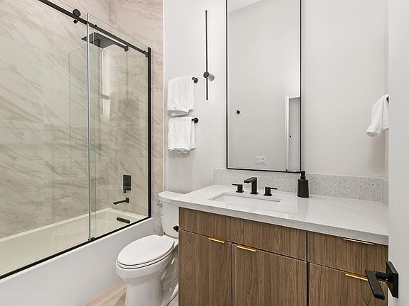 2nd image of 4935 El Cajon Blvd #2A