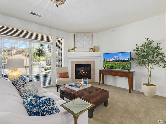 3rd image of 9568 W San Juan Circle #105