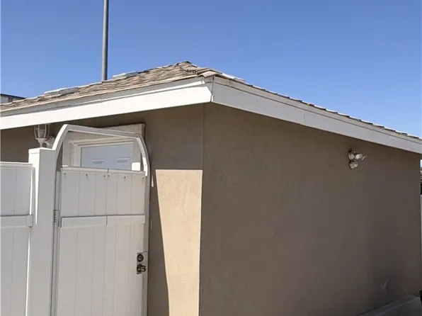 18623 Orange St, Bloomington, CA 92316