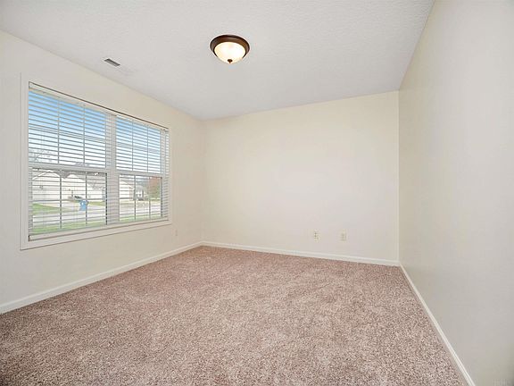 5th image of 4273 Timber Creek Pkwy