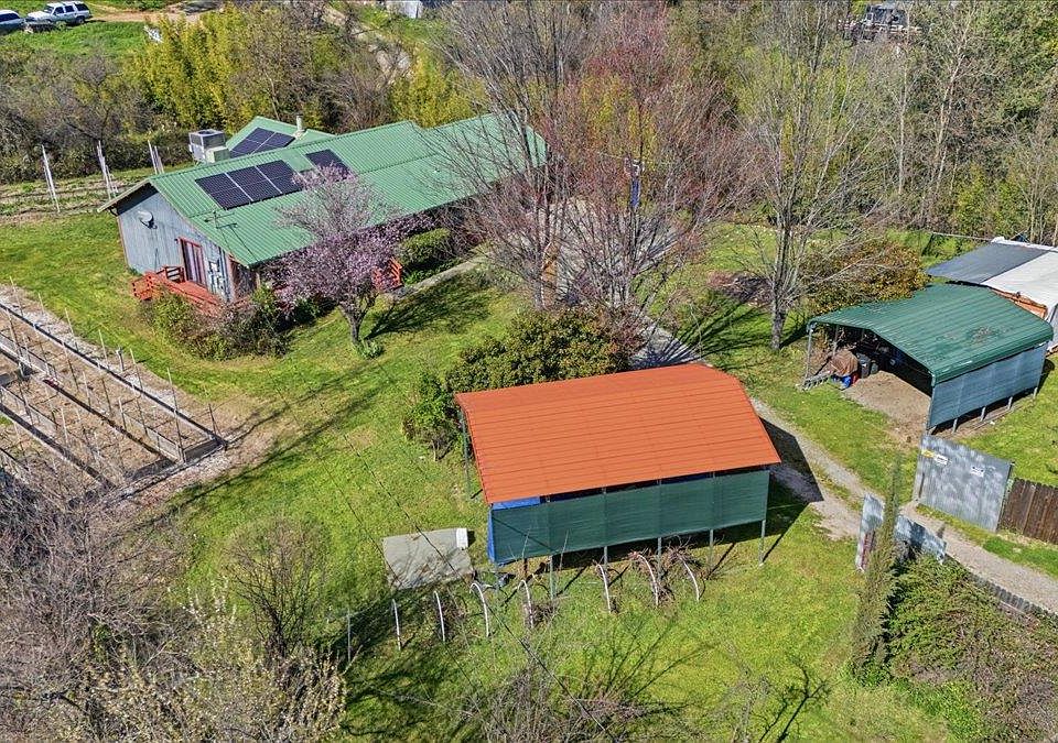 1st image of 26156 Sweetland Rd