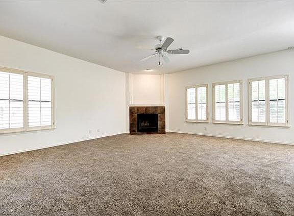4th image of 1813 Gunsight Dr