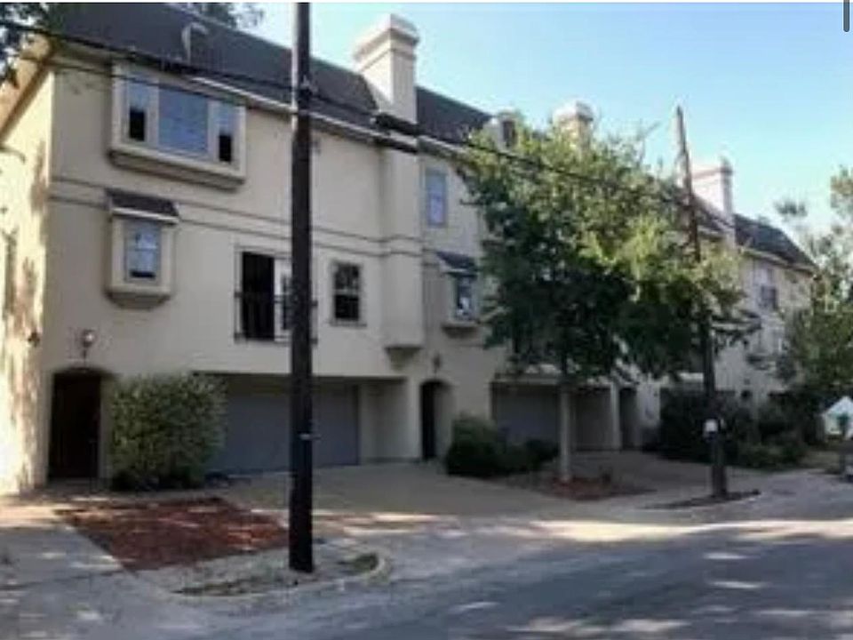 1st image of 2203 N Carroll Ave APT 4