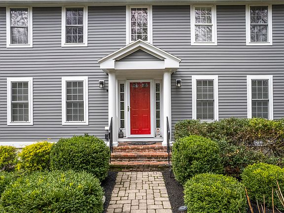 3rd image of 1126 Coles Hill Road