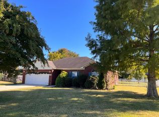 204 Maddux Ct, Huntsville, AL 35811