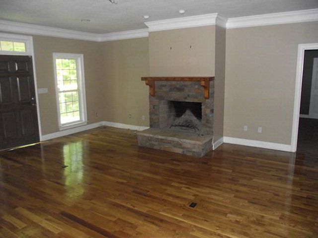 2nd image of 44 Ascot Way