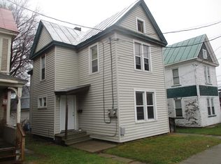 15 Fort Covington St, Malone, NY 12953