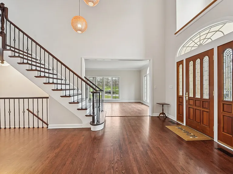 12 Riderwood Rd — Photo 2