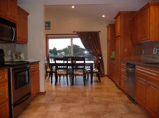 41 Ginger Cove Rd, Valley, NE 68064