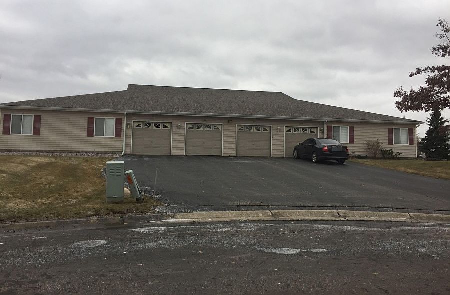 1st image of 1147 Parkside Cir