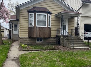 2623 S Superior St #A, Milwaukee, WI 53207