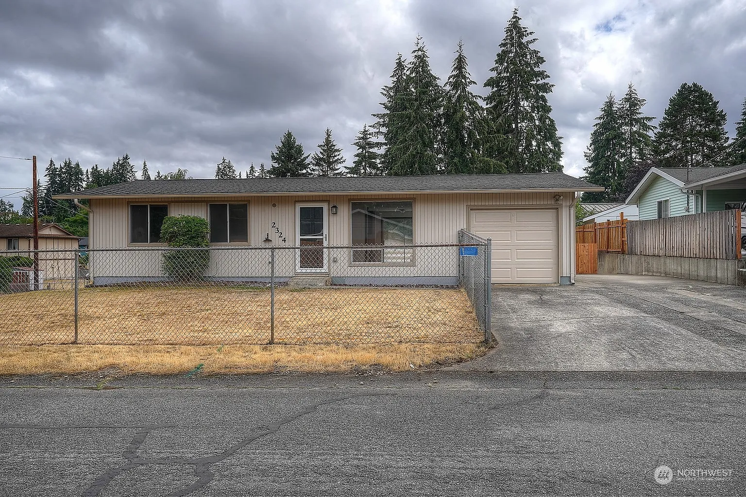 2324 Pamela Place photo 1