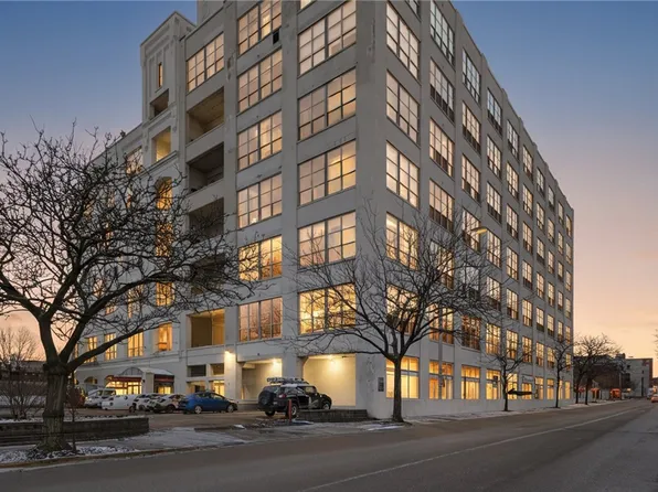 5850 Centre Ave APT 202, Pittsburgh, PA 15206