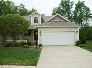 7404 Willow Woods Dr #3B, North Olmsted, OH 44070