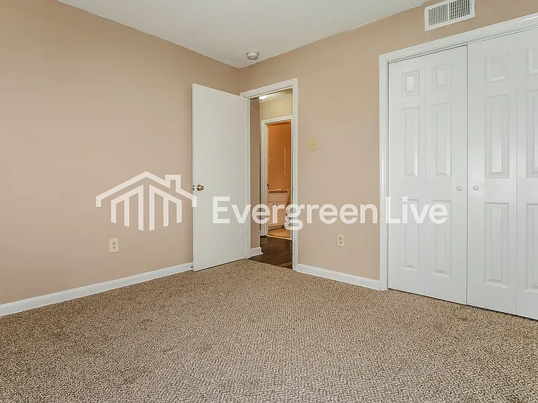 5991 Raintree Dr — Photo 12