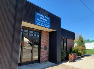 184 Main St, Crab Orchard, KY 40419