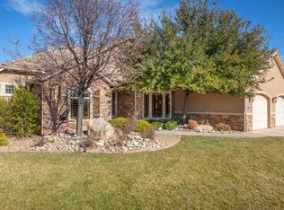 899 E Lori Ln, Washington, UT 84780
