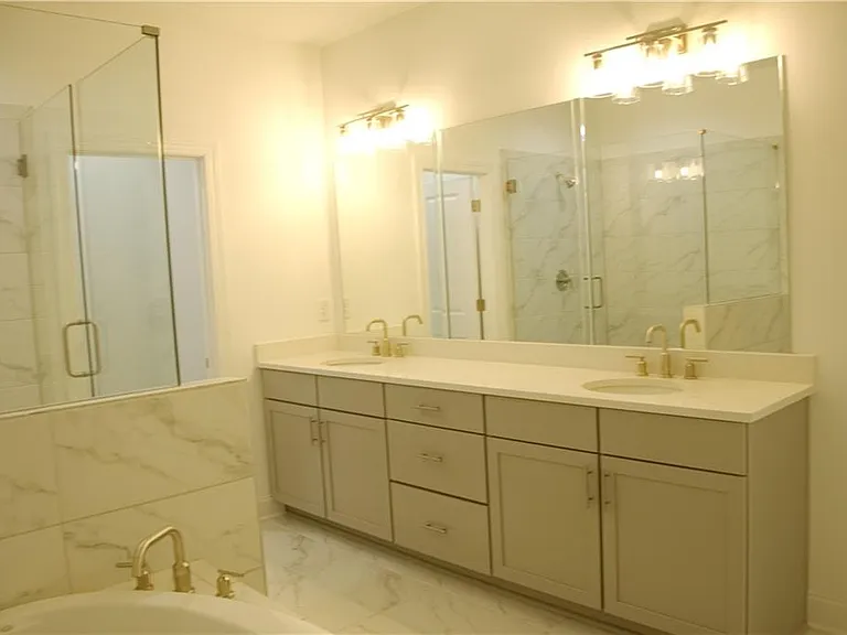 4381 Encore Blvd — Photo 10