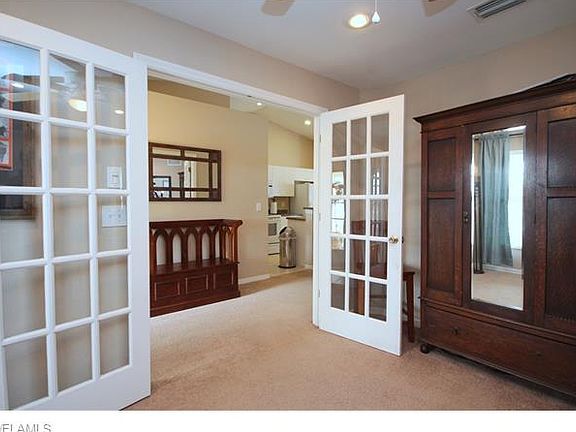 5th image of 2916 NE 5th Pl