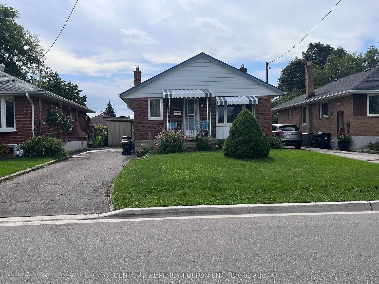 3 bed, $2,950 — Photo 1