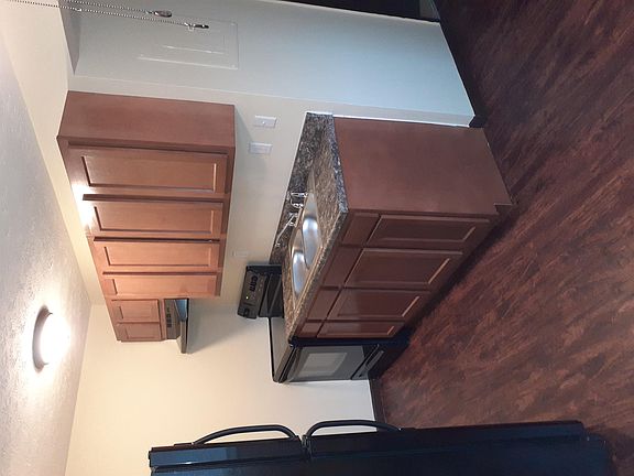 5th image of 1101 Edgecombe Dr #5
