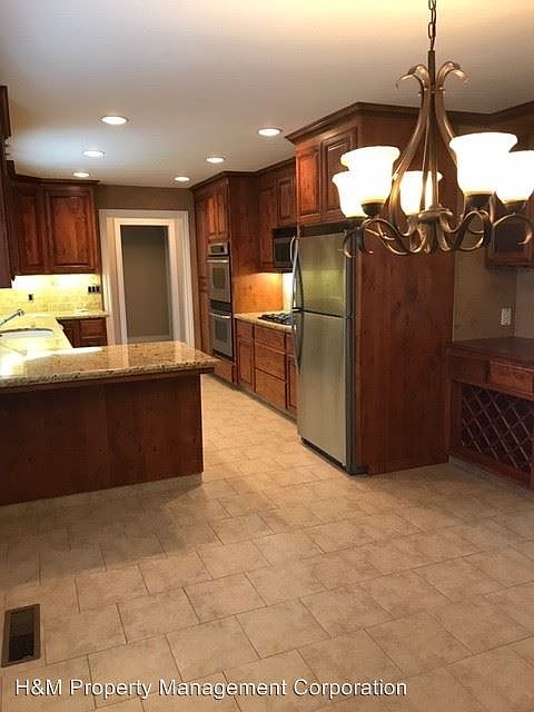 2nd image of 67 Georges Dr
