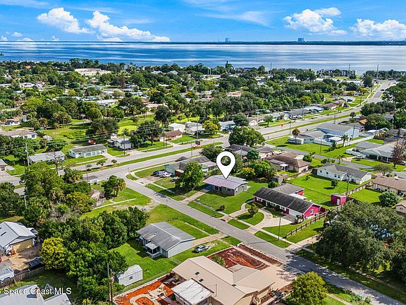 3rd image of 611 Aloha Ave