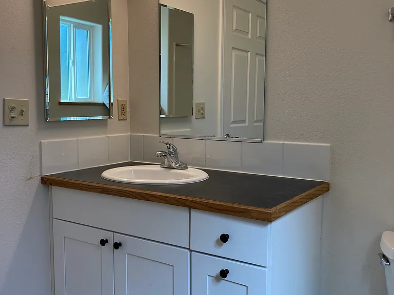 405 SE Fir Villa Rd — Photo 18