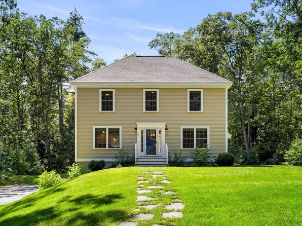 25 Kelsey Road, Lee, NH 03861