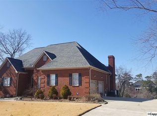 1085 Heritage Dr, Guntersville, AL 35976