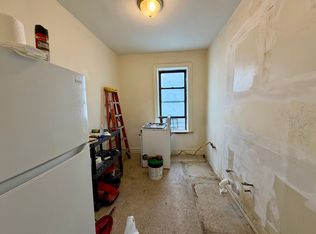 4913 8th Ave #D5, Brooklyn, NY 11220