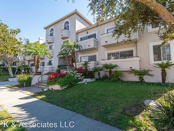 2nd image of 10740 Woodbine St #11506690