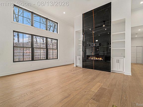 4th image of 2764 Verona Way