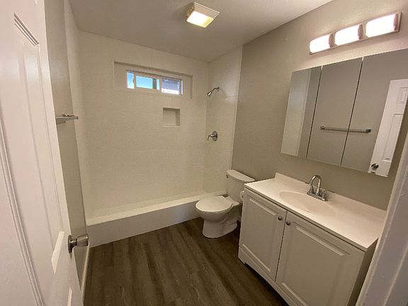 4th image of 243 N Opio Pl #B