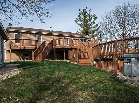 2nd image of 1163 Driftwood Ln